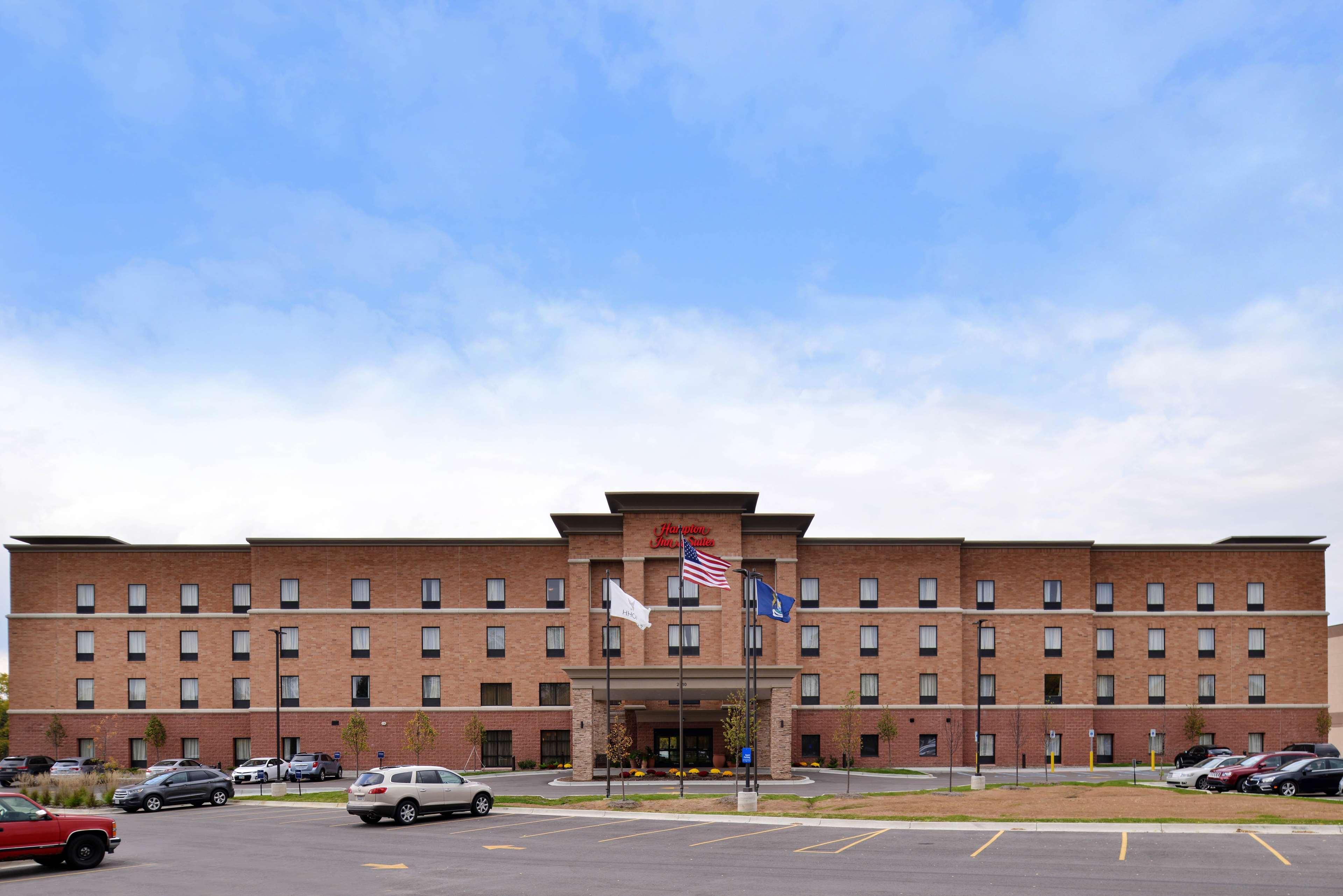 Hampton Inn & Suites Ann Arbor West Exterior photo