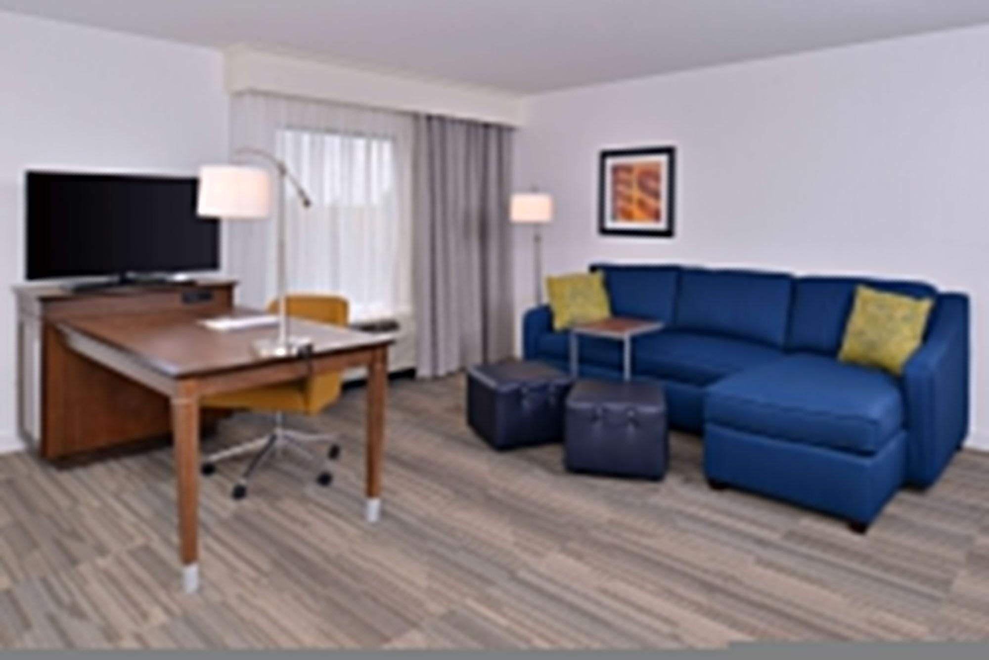 Hampton Inn & Suites Ann Arbor West Exterior photo